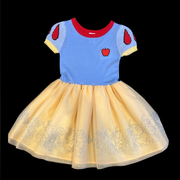 🍎 Disney Princess ✨Snow White✨ Classic Costume / Dress - Girl’s size Medium - Picture 6 of 10